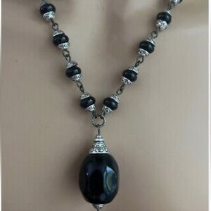 Elegant Black Beaded Necklace Brighton Crossroads  Pendent & Small Black Beads